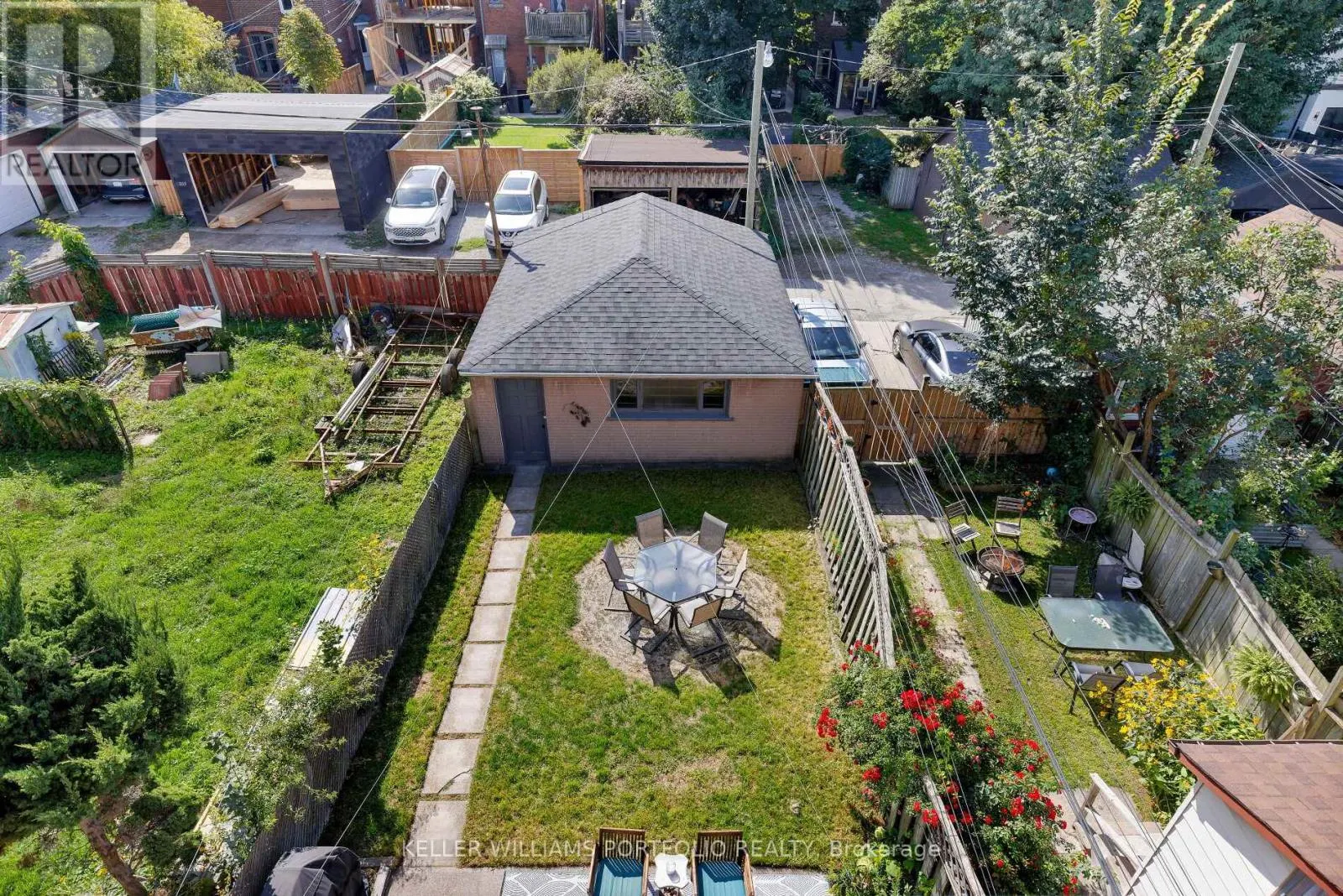 165 GALLEY AVENUE