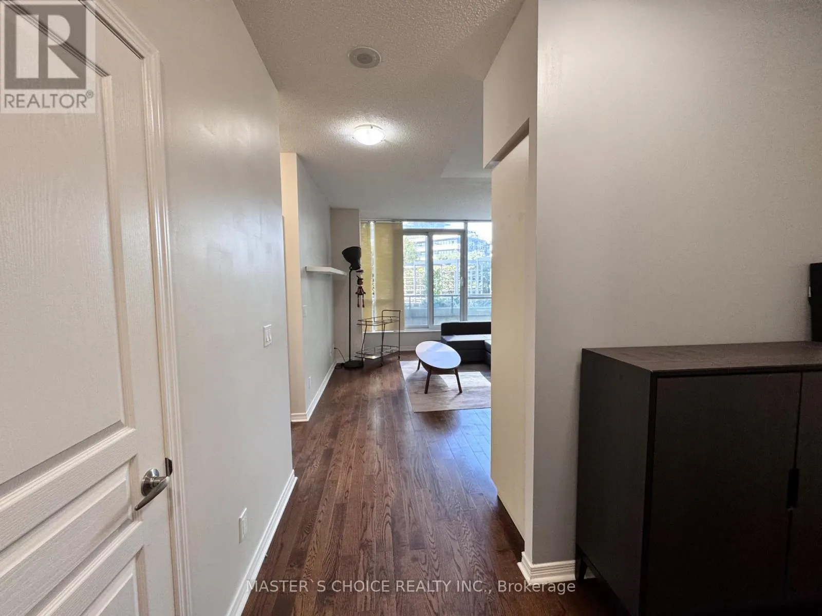 210 - 2230 LAKE SHORE BOULEVARD W