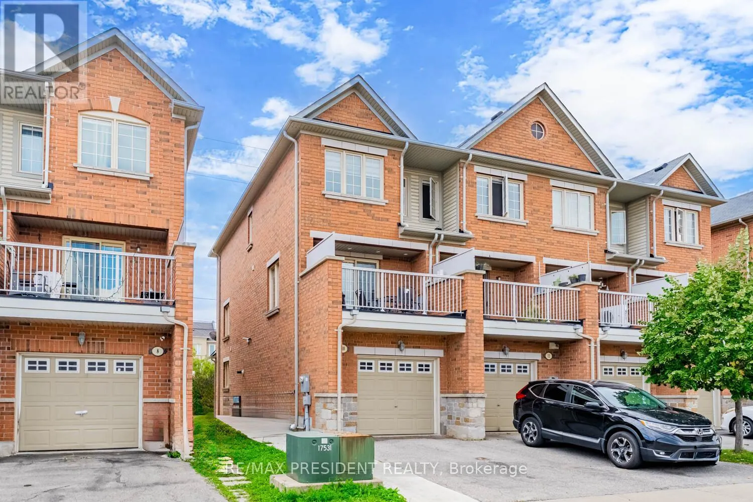 10 SHIRAZ DRIVE