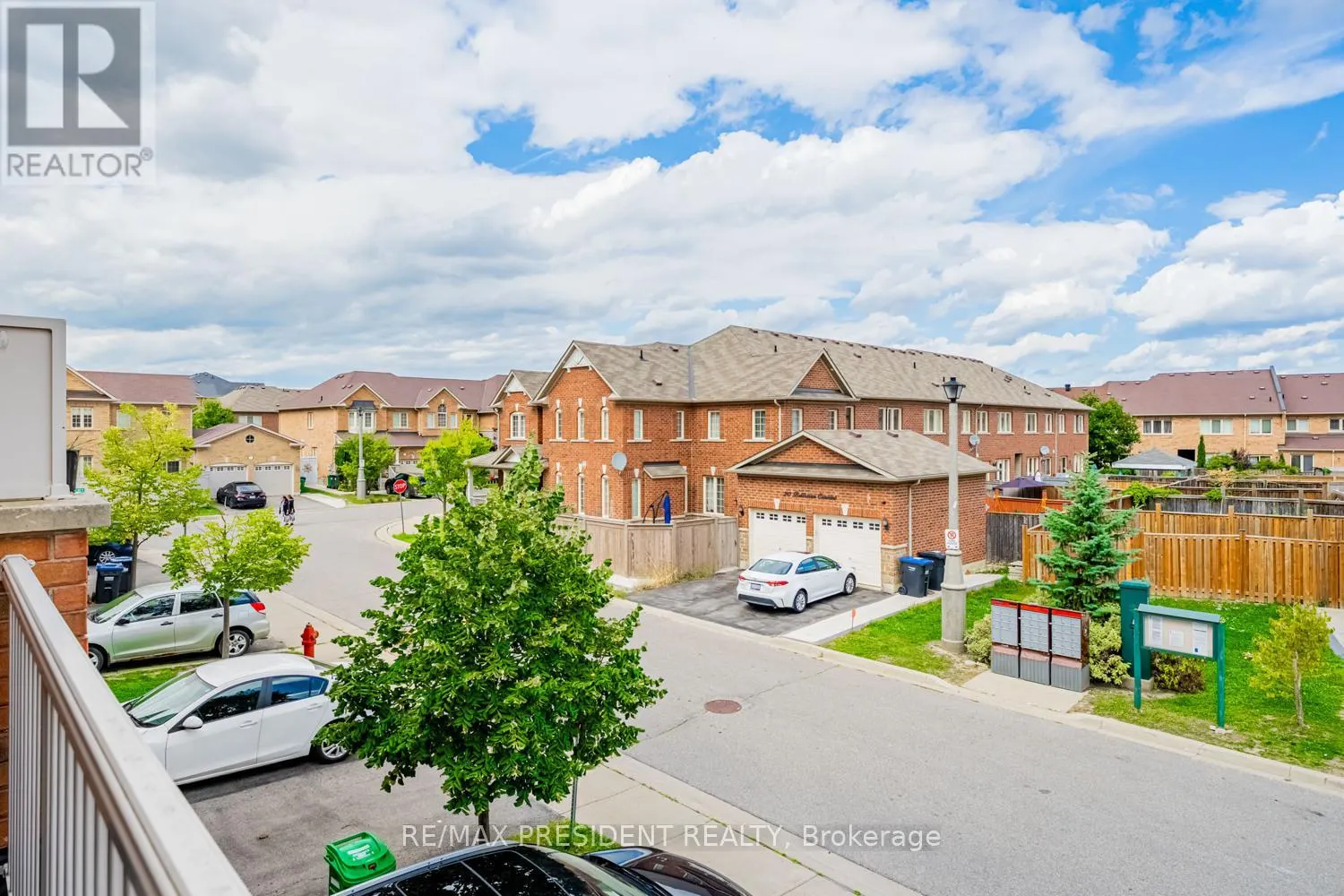 10 SHIRAZ DRIVE