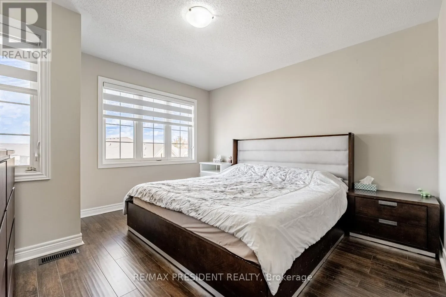 10 SHIRAZ DRIVE