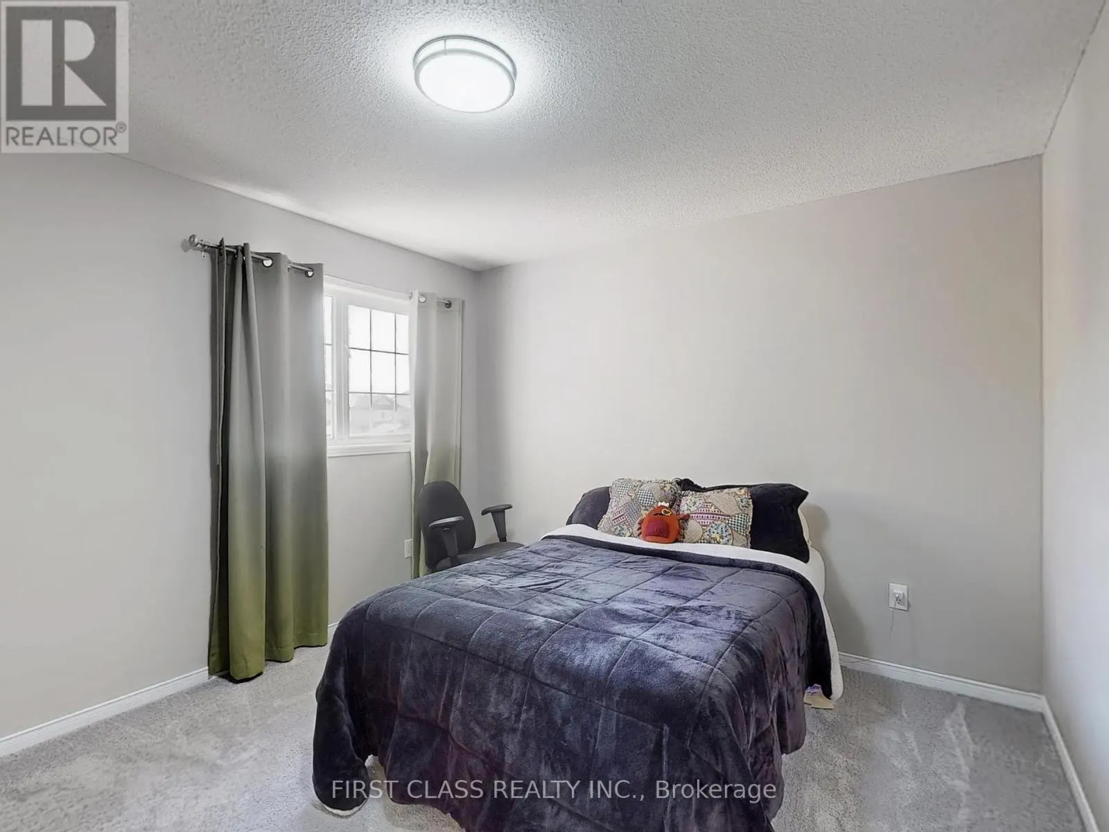 73 PORCHLIGHT ROAD