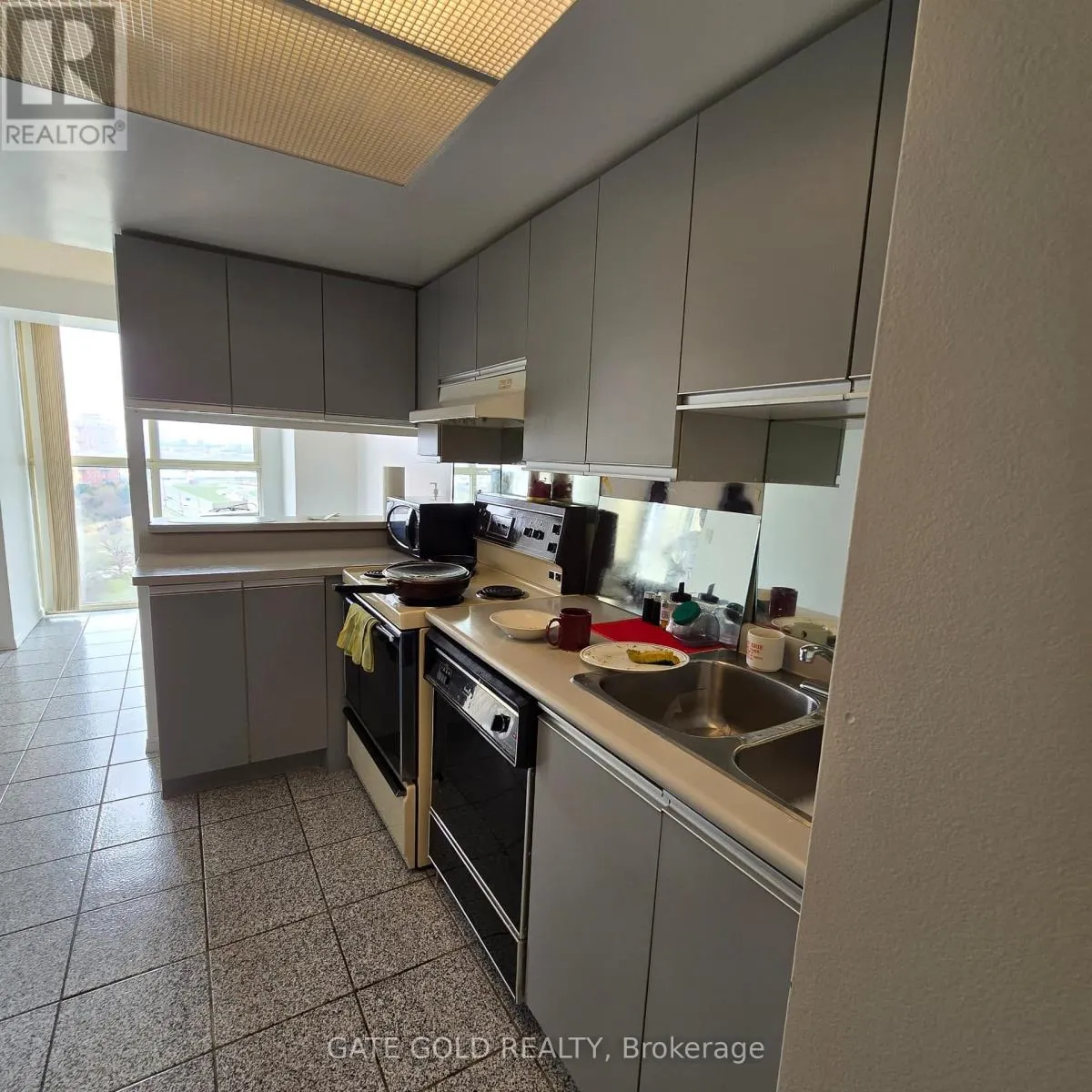 LPH2 - 600 REXDALE BOULEVARD