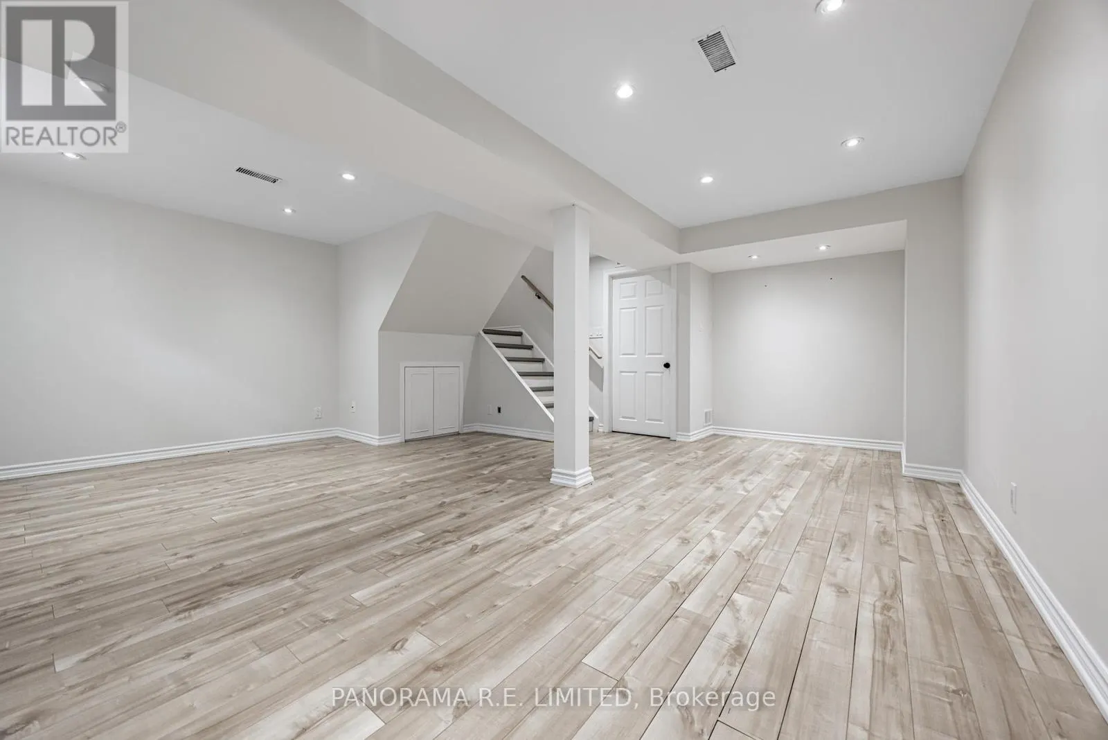 2915 BRAMSHAW GARDENS