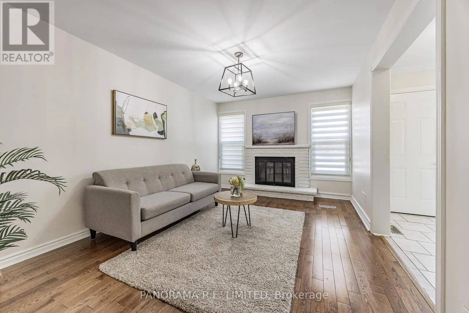 2915 BRAMSHAW GARDENS