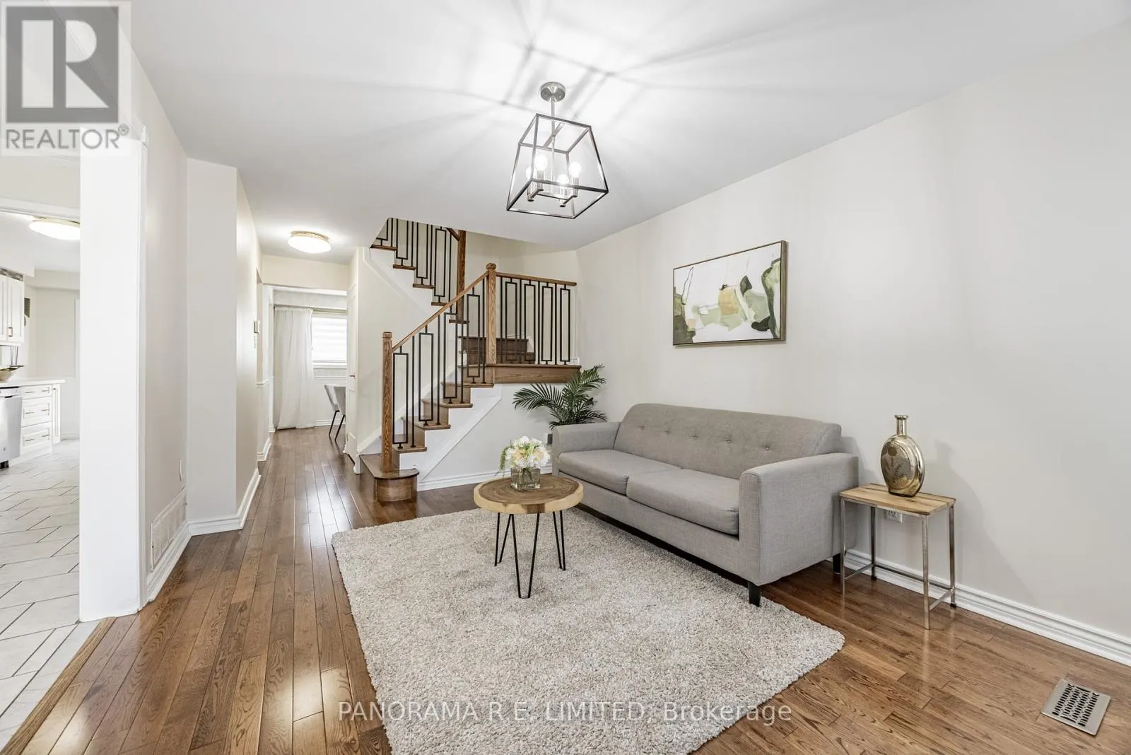 2915 BRAMSHAW GARDENS