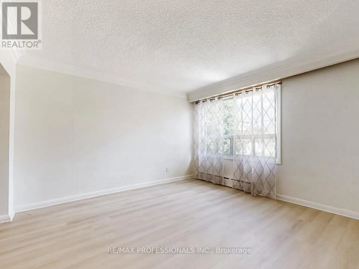 ENTIRE HOUSE - 126A SIXTEENTH STREET