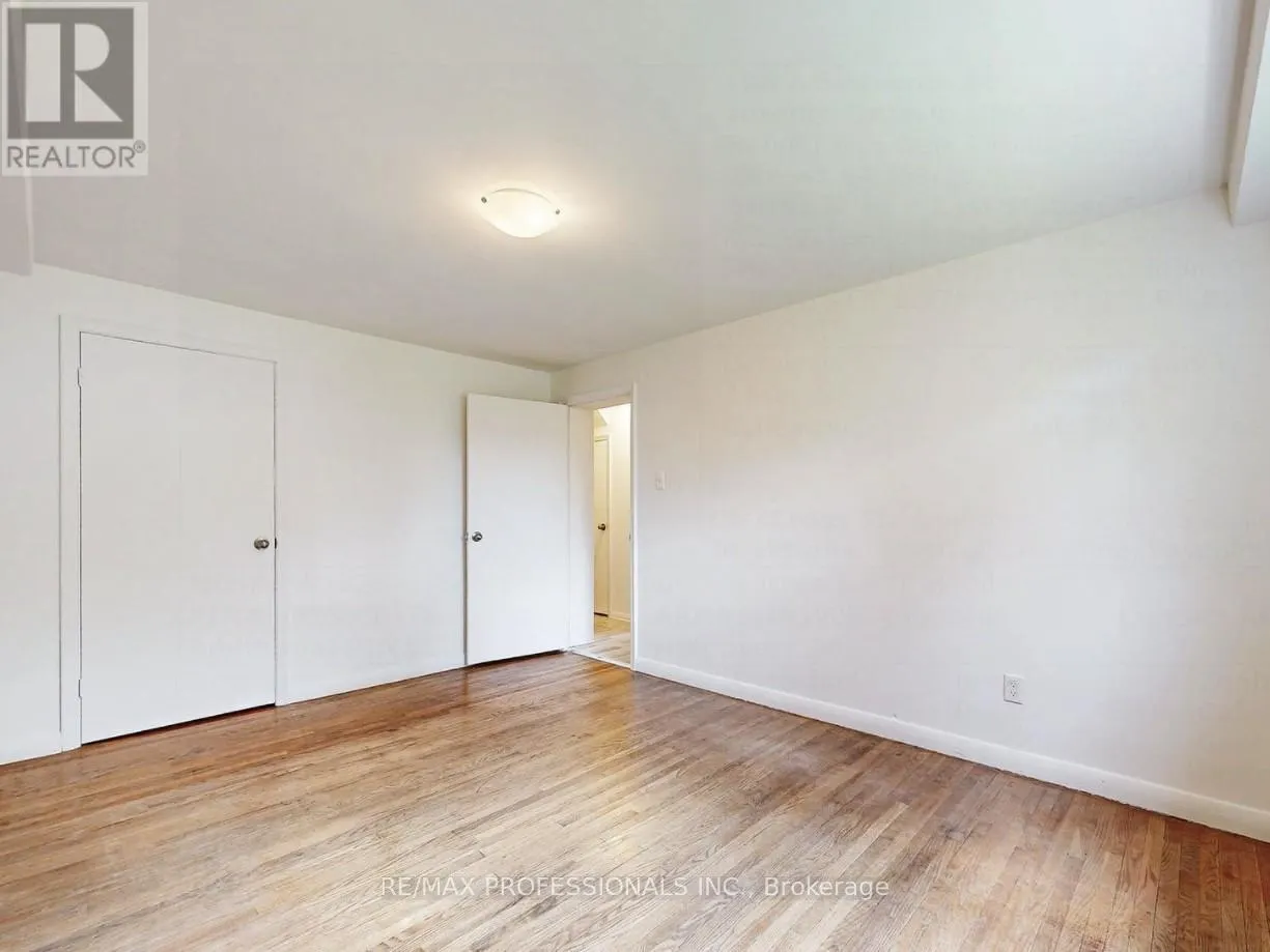 ENTIRE HOUSE - 126A SIXTEENTH STREET