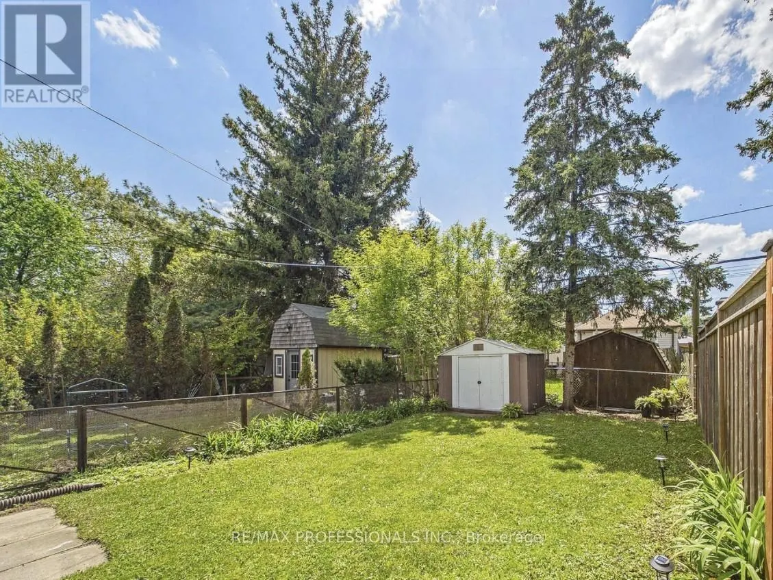 ENTIRE HOUSE - 126A SIXTEENTH STREET