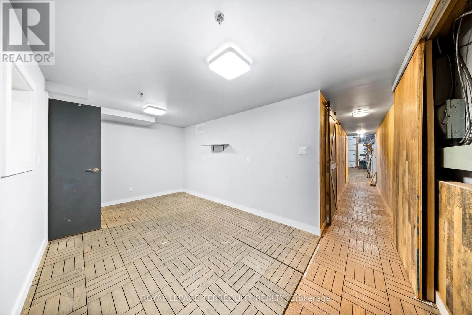 9 - 32 GOODMARK PLACE