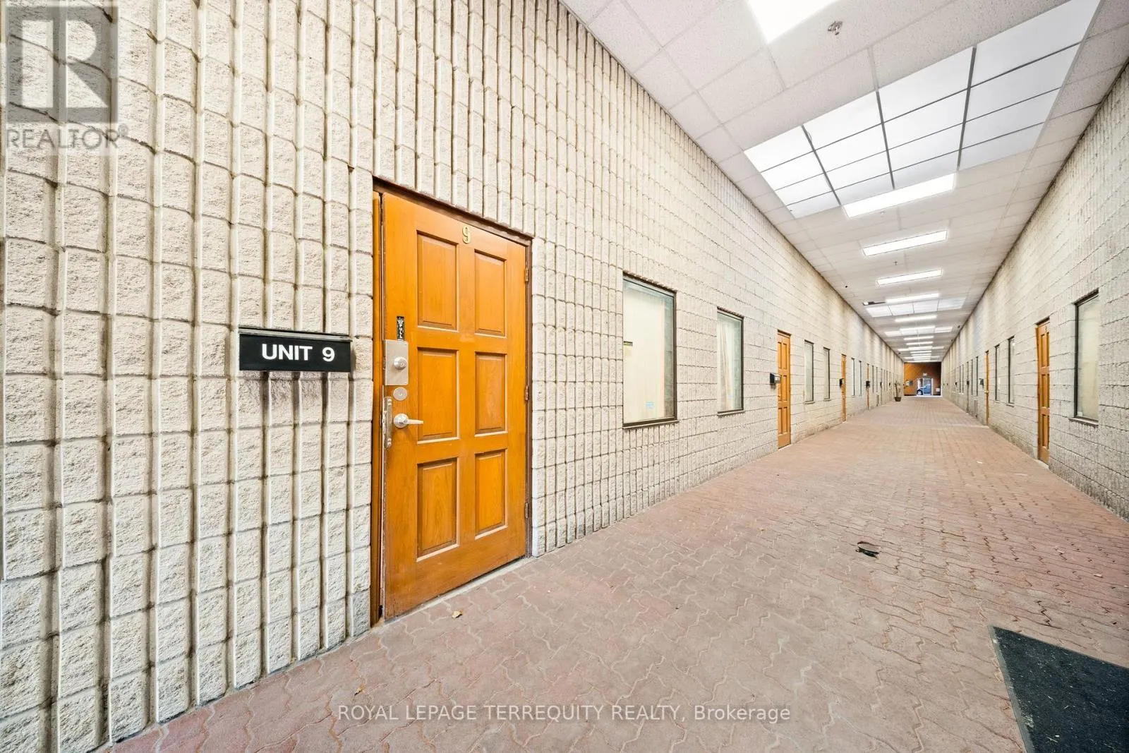 9 - 32 GOODMARK PLACE