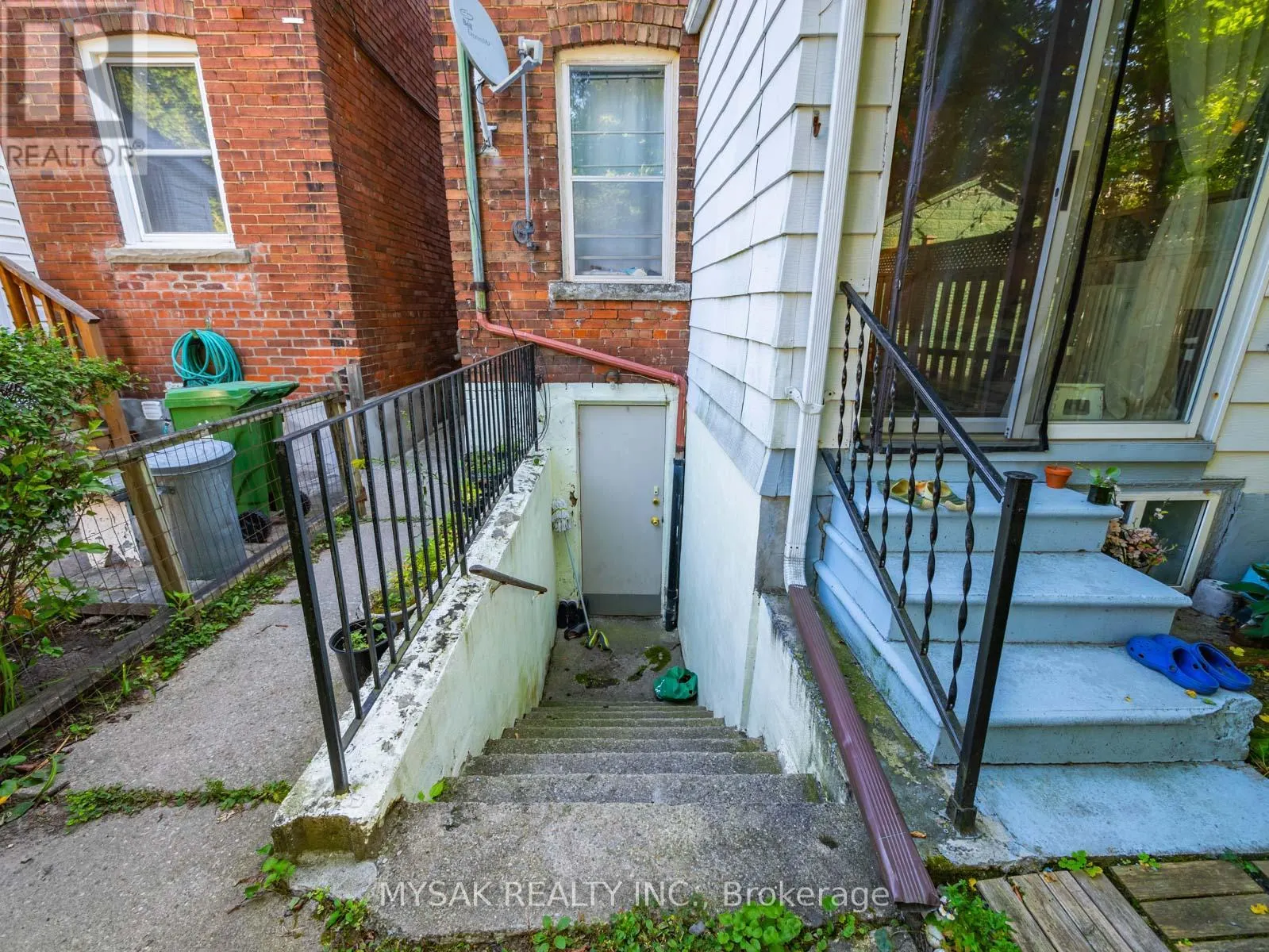 448 WILLARD AVENUE
