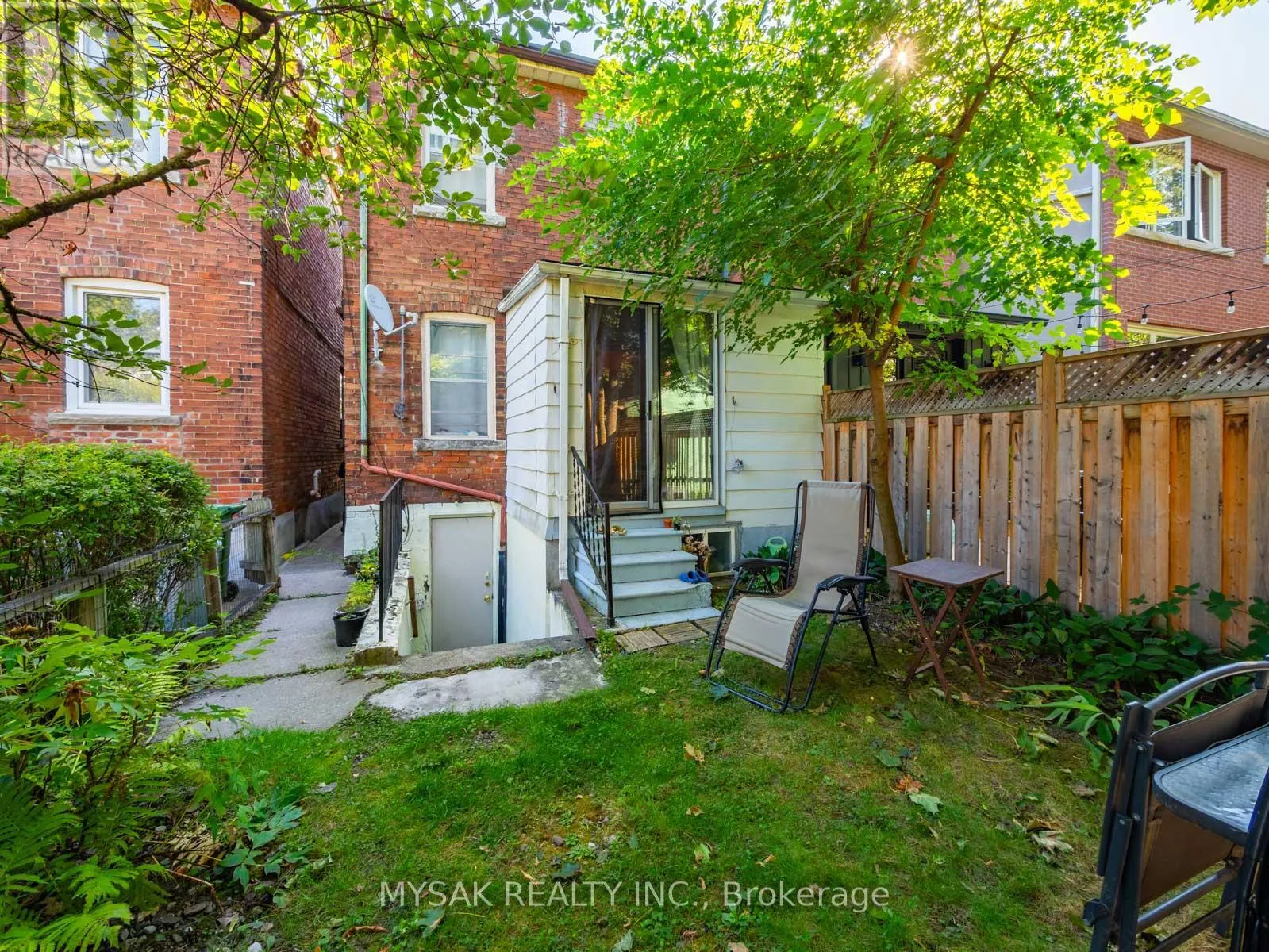 448 WILLARD AVENUE