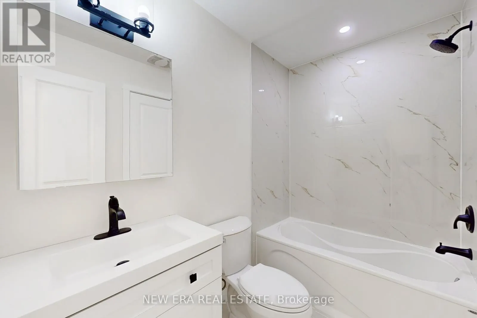 96 TOBA CRESCENT