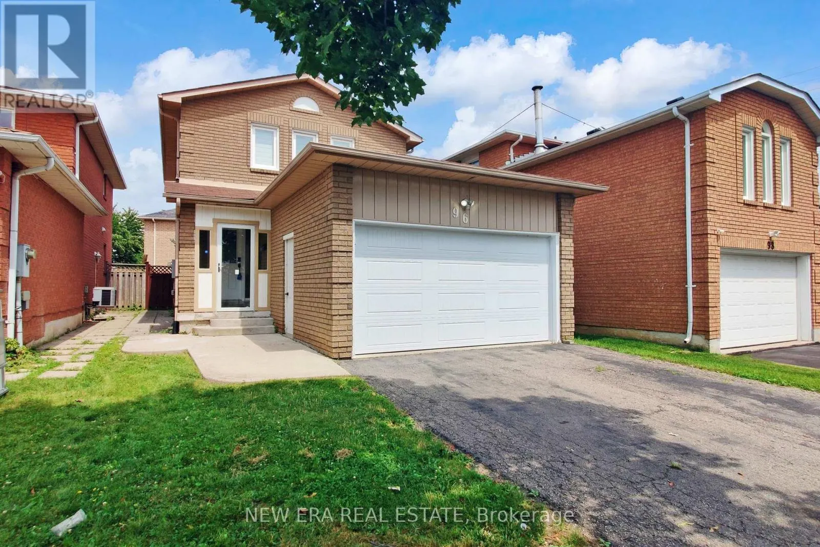 96 TOBA CRESCENT