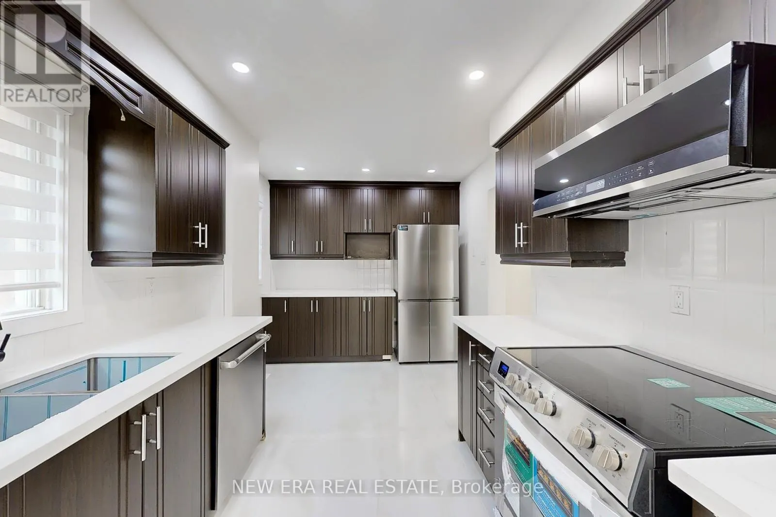 96 TOBA CRESCENT