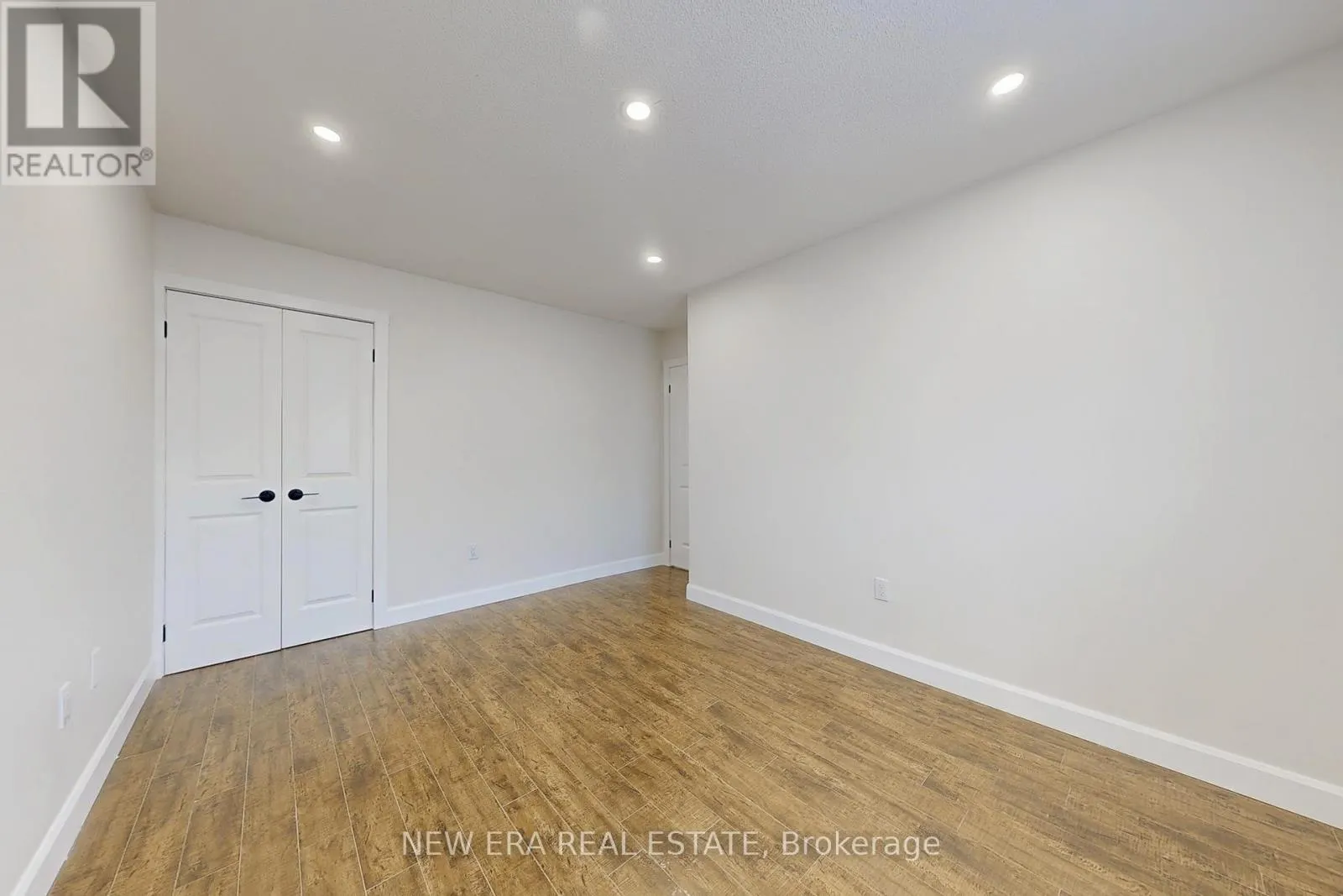 96 TOBA CRESCENT