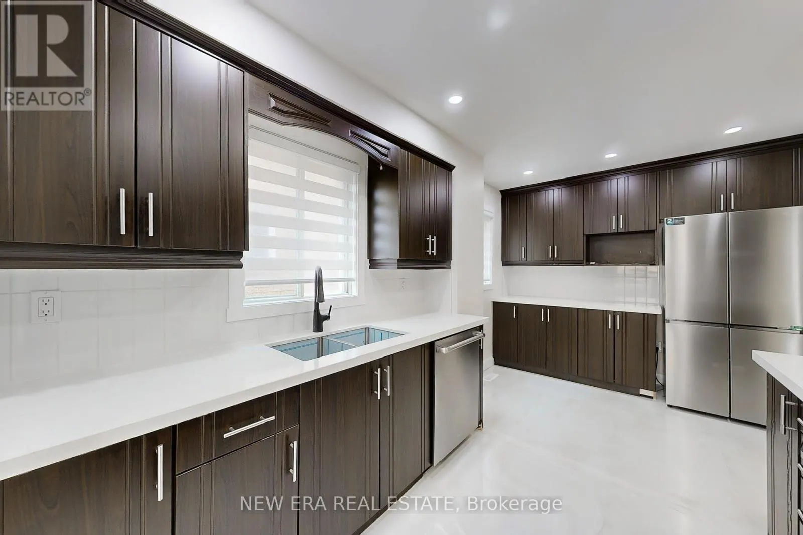 96 TOBA CRESCENT