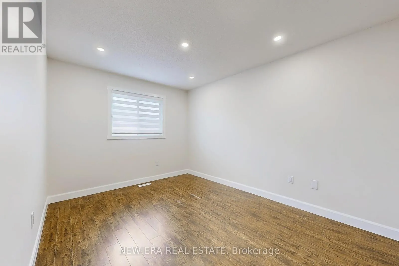 96 TOBA CRESCENT