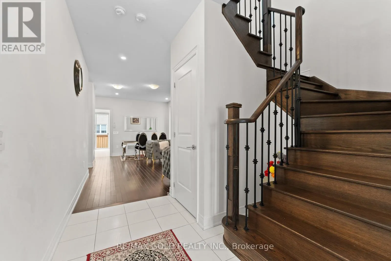 33 TIGER CRESCENT
