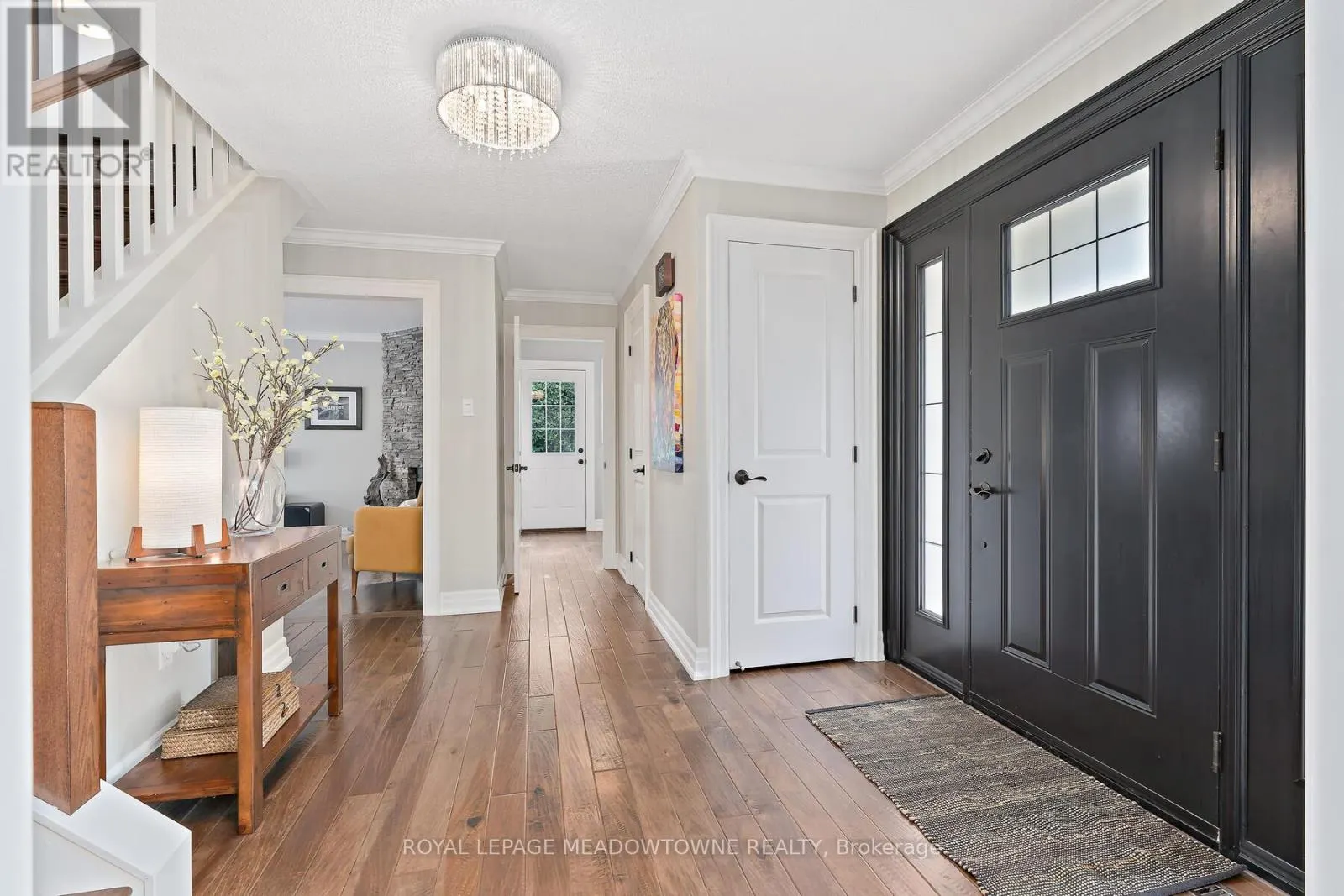 25 HILLSIDE DRIVE
