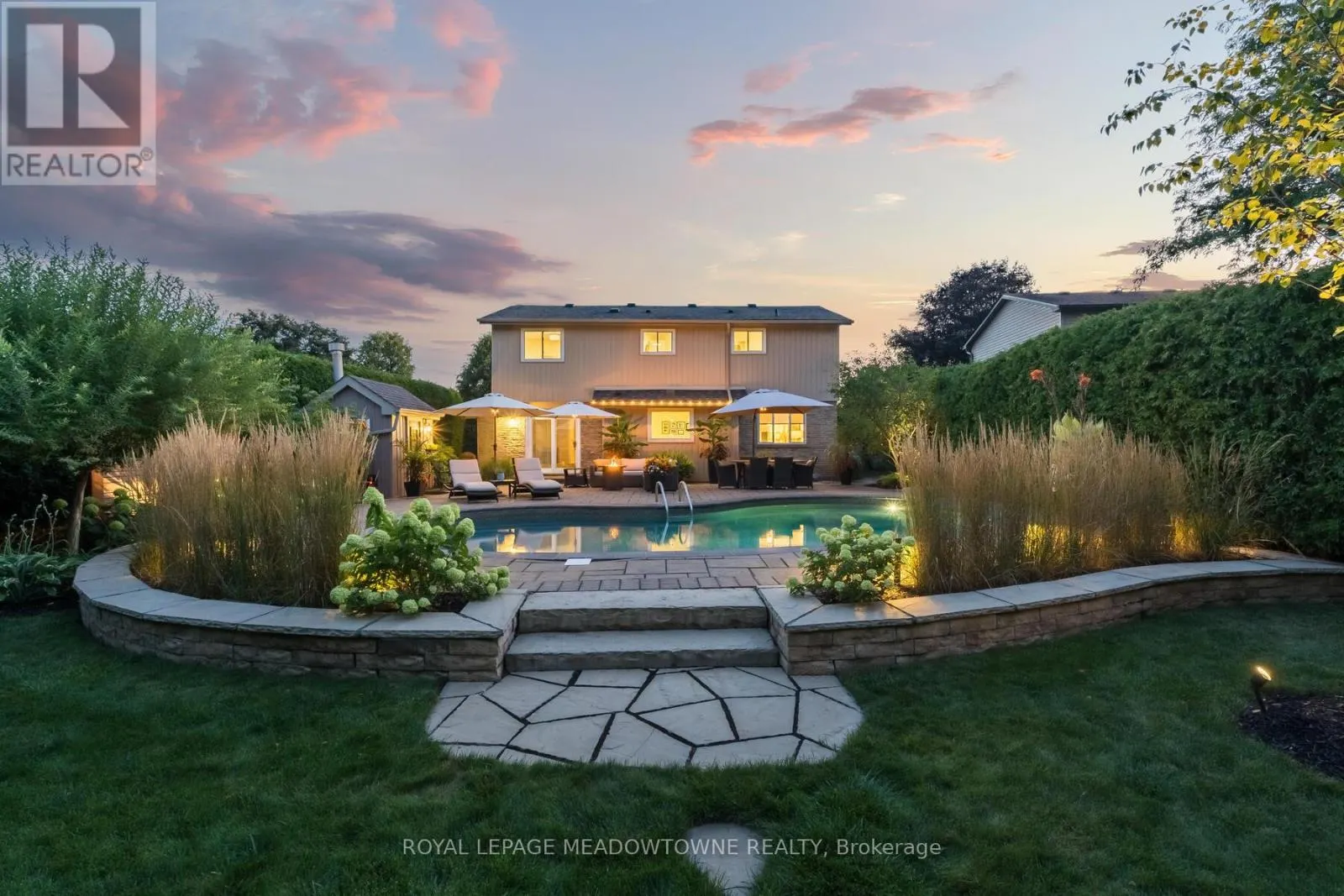 25 HILLSIDE DRIVE