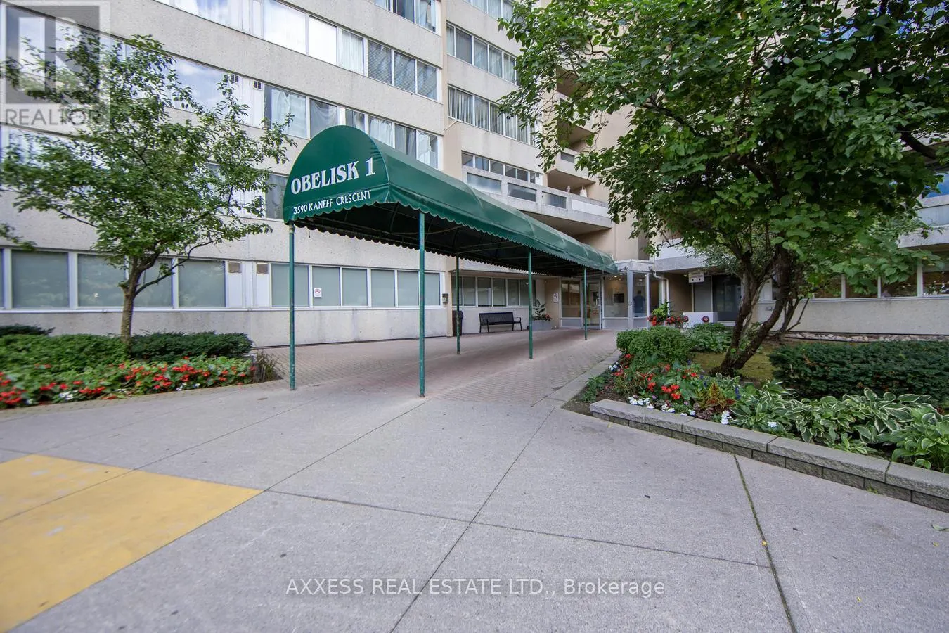 609 - 3590 KANEFF CRESCENT