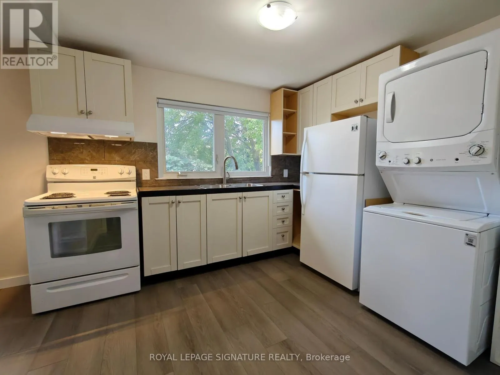 1443 GLEN RUTLEY CIRCLE