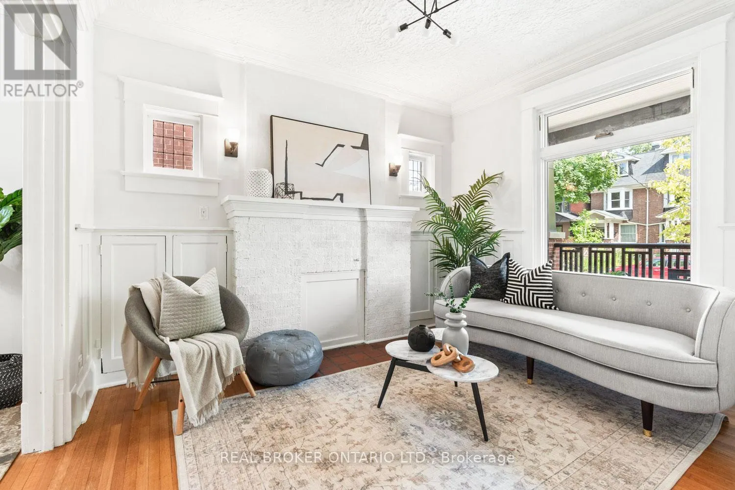 82 SALEM AVENUE