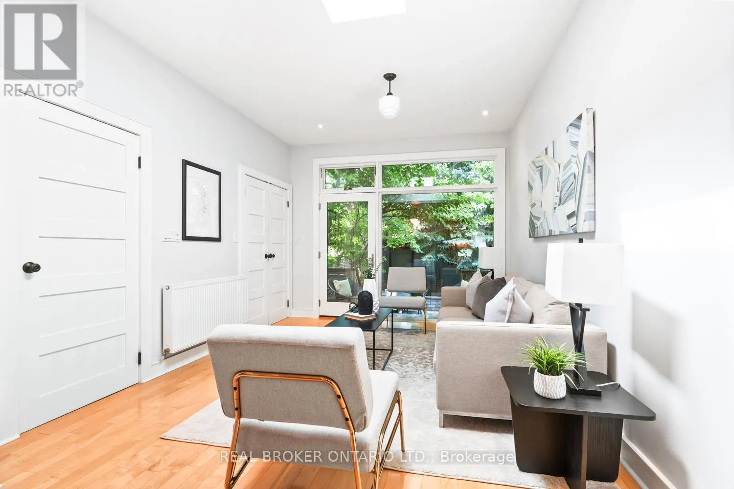 82 SALEM AVENUE
