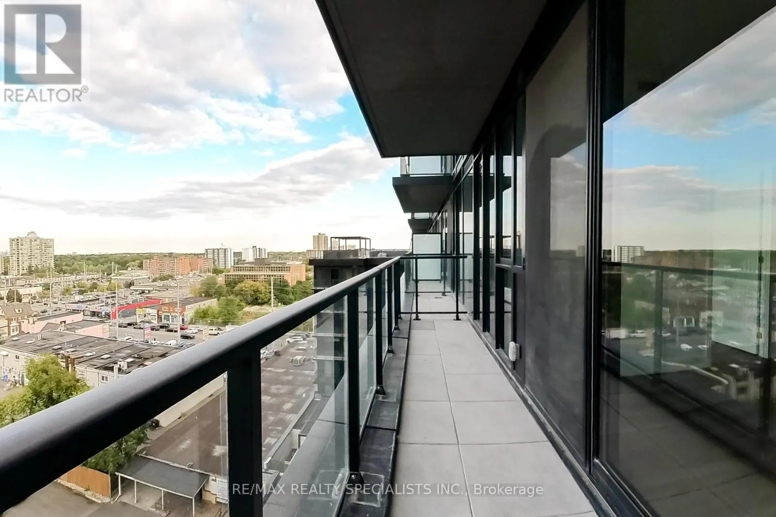 817 - 3009 NOVAR ROAD
