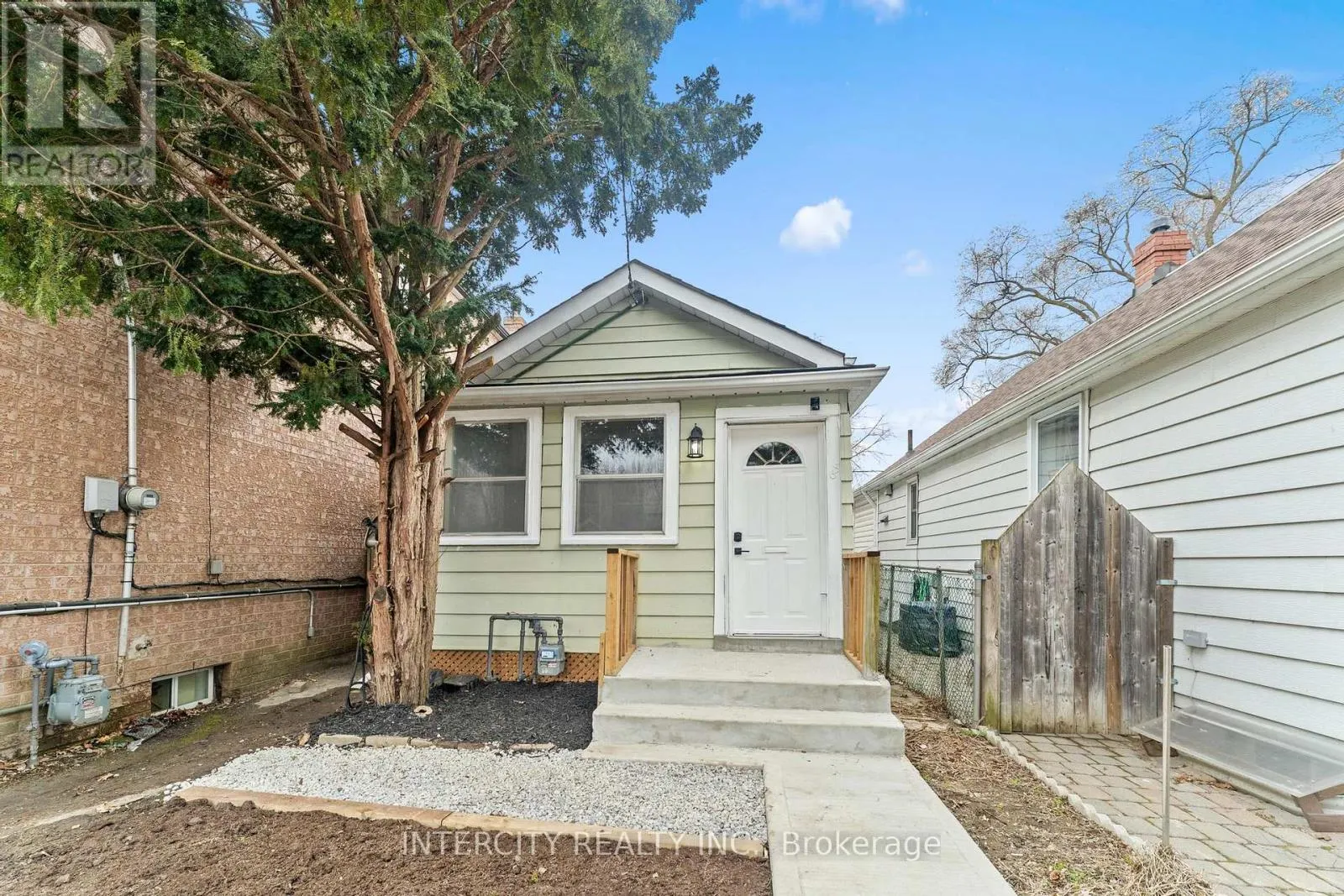 68 GREENDALE AVENUE
