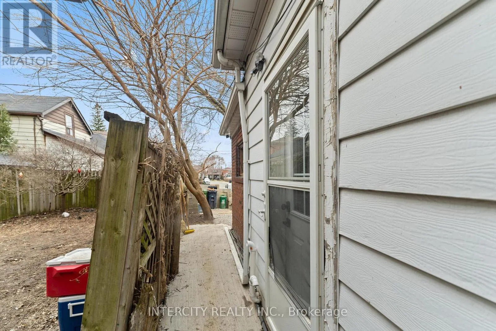 68 GREENDALE AVENUE
