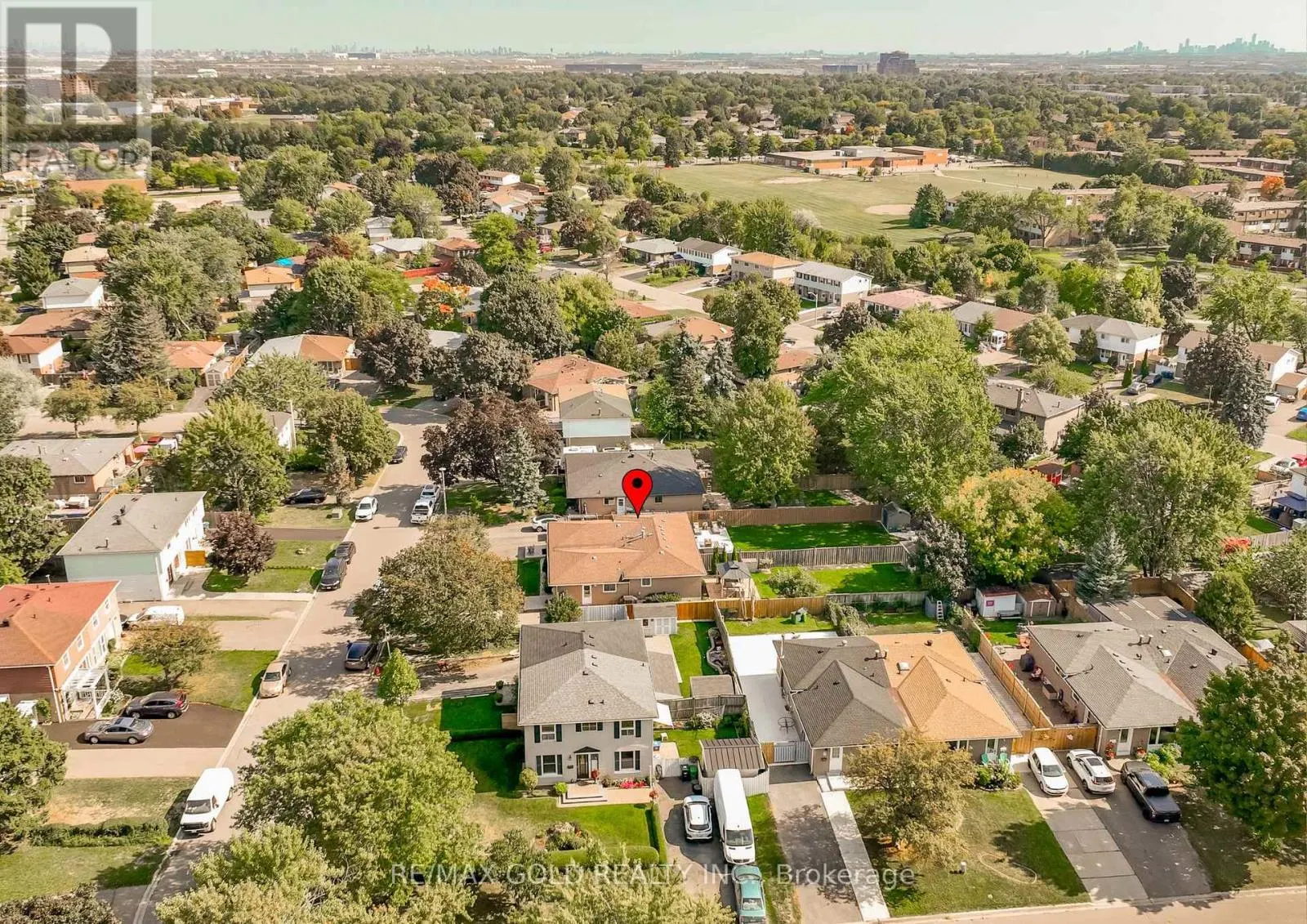 118 FALLINGDALE CRESCENT