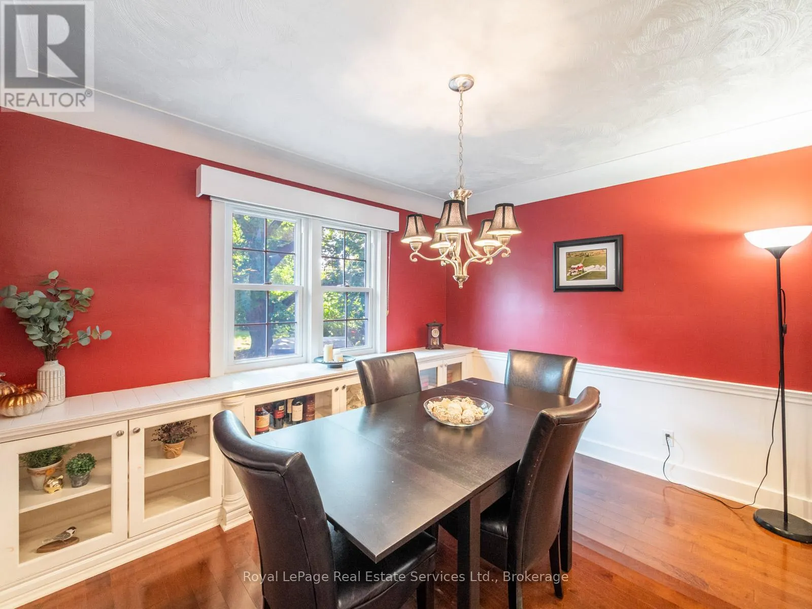 938 KING ROAD