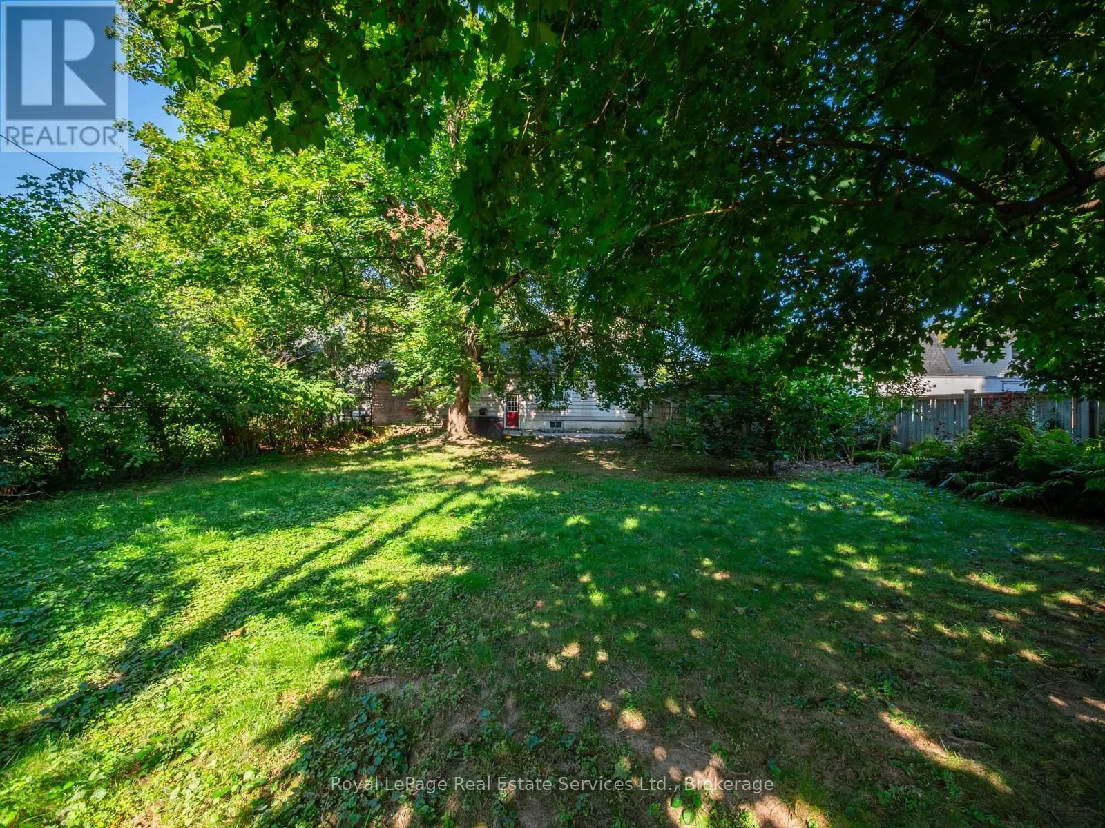 938 KING ROAD