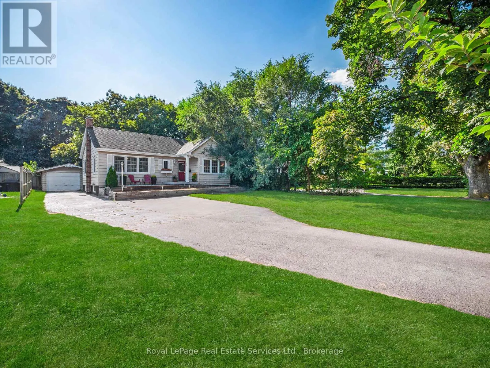 938 KING ROAD