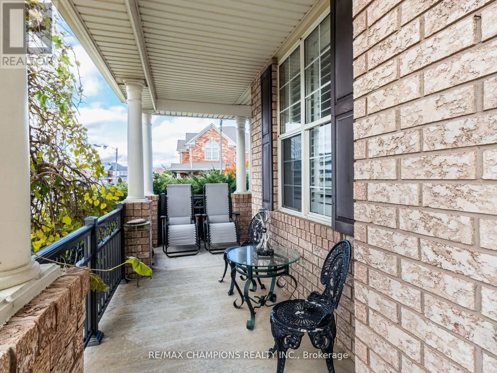 707 TRUDEAU DRIVE