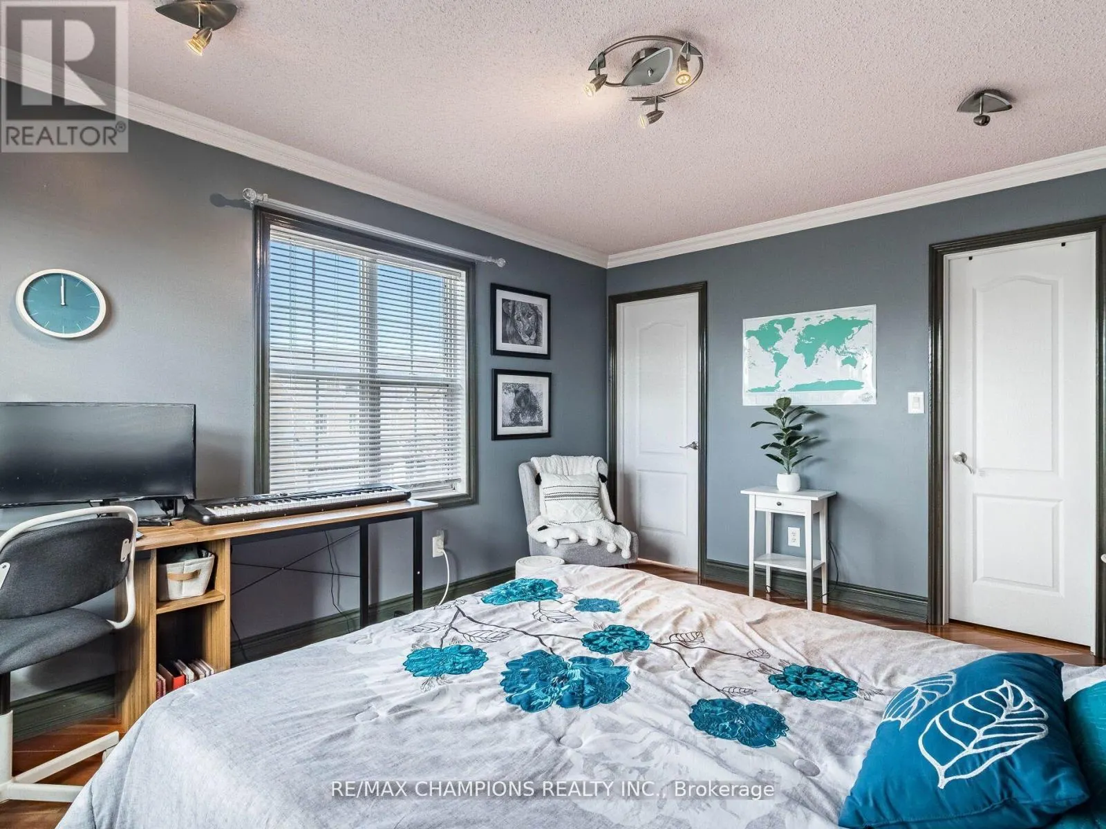 707 TRUDEAU DRIVE