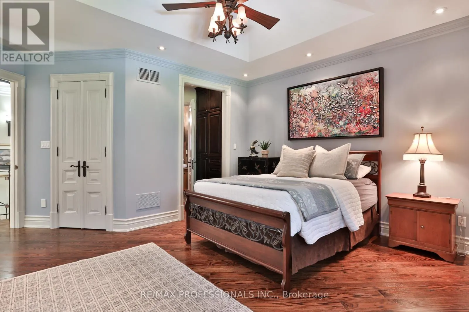 106 CHESTNUT HILLS PARKWAY