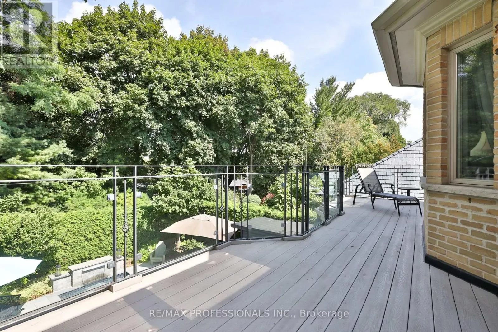 106 CHESTNUT HILLS PARKWAY