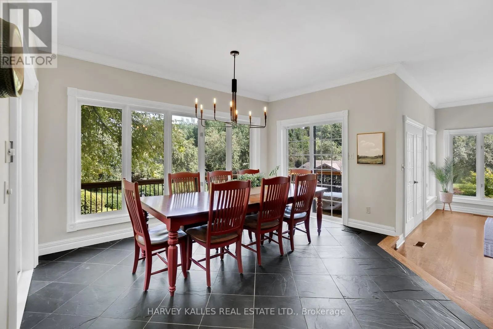 3 RUTLAND HILL COURT