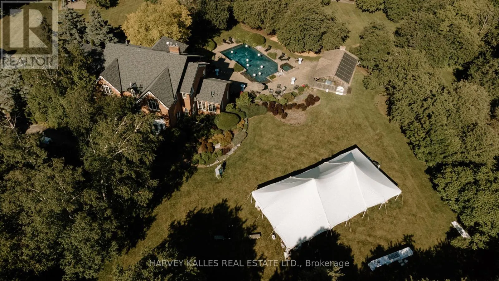 3 RUTLAND HILL COURT