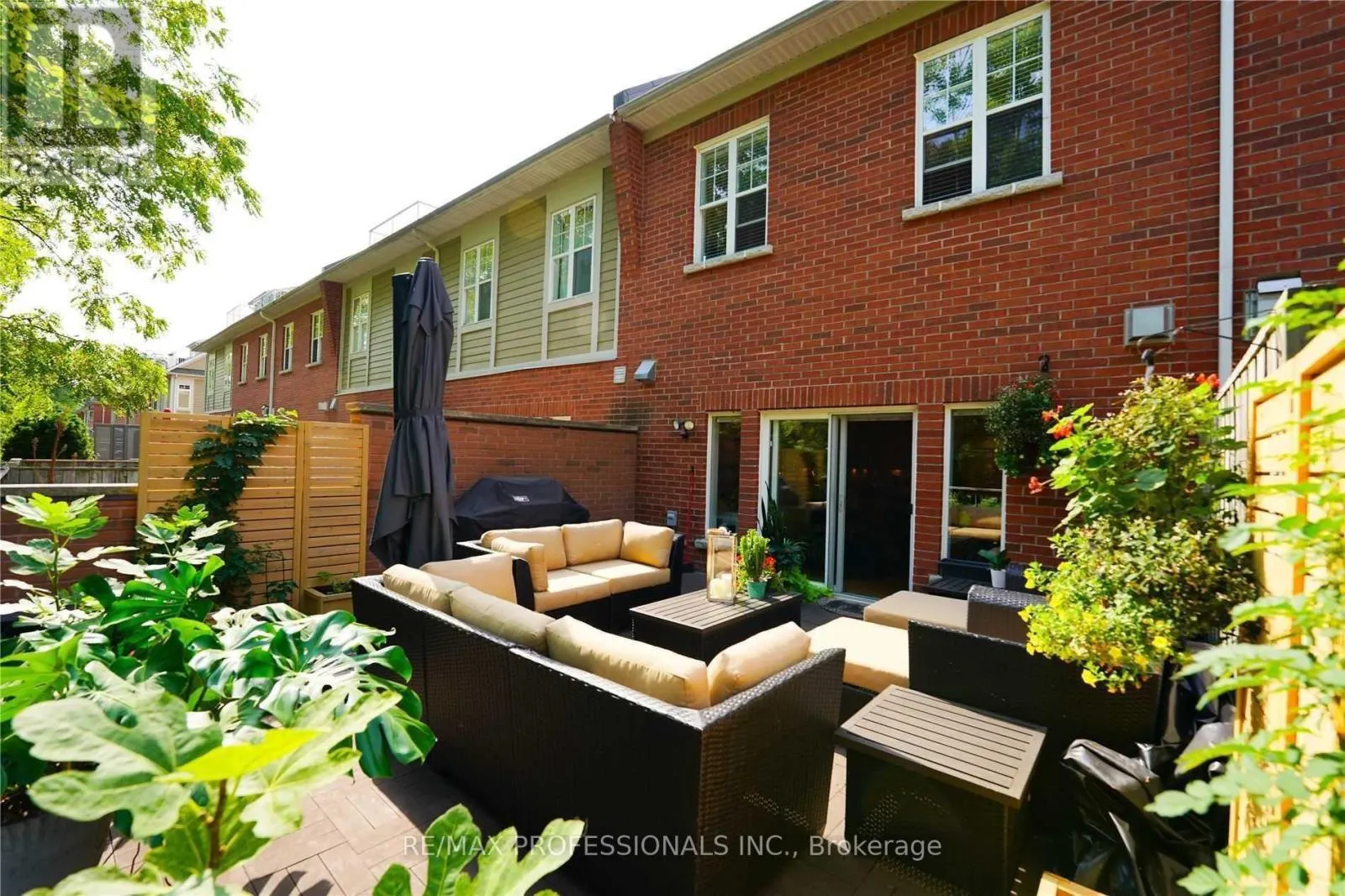 137 ST LAWRENCE DRIVE