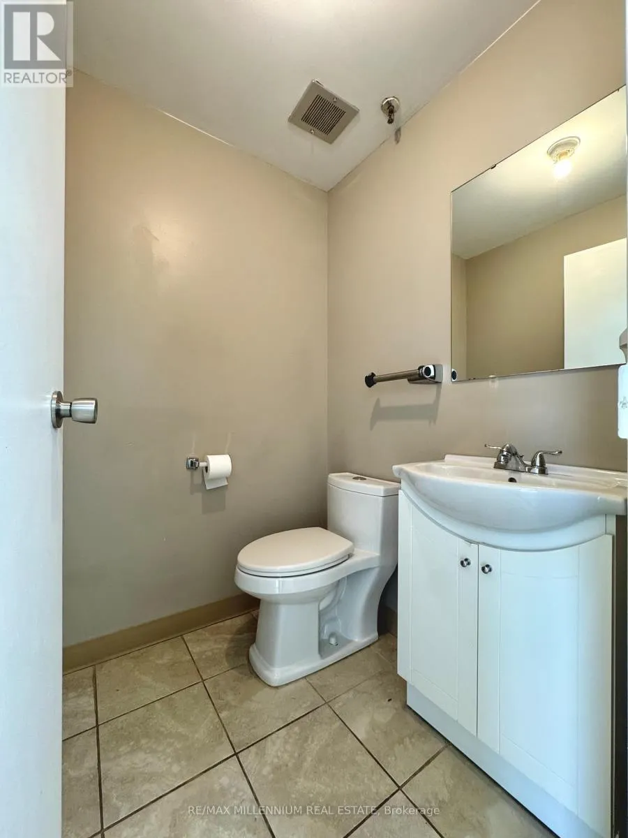 1081 BRITANNIA ROAD