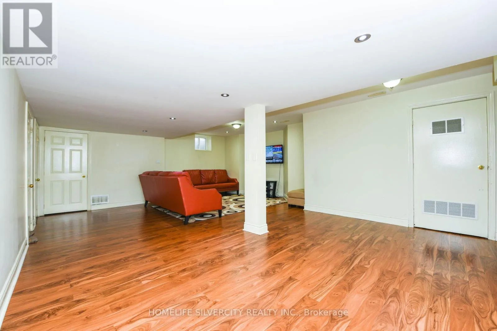 14707 DIXIE ROAD