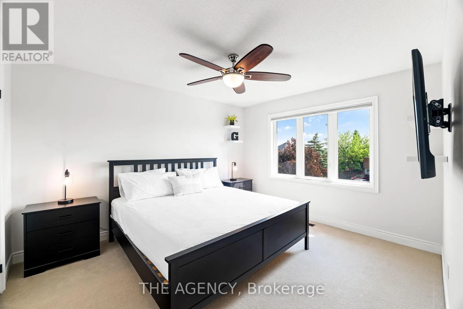7 STONEGATE DRIVE