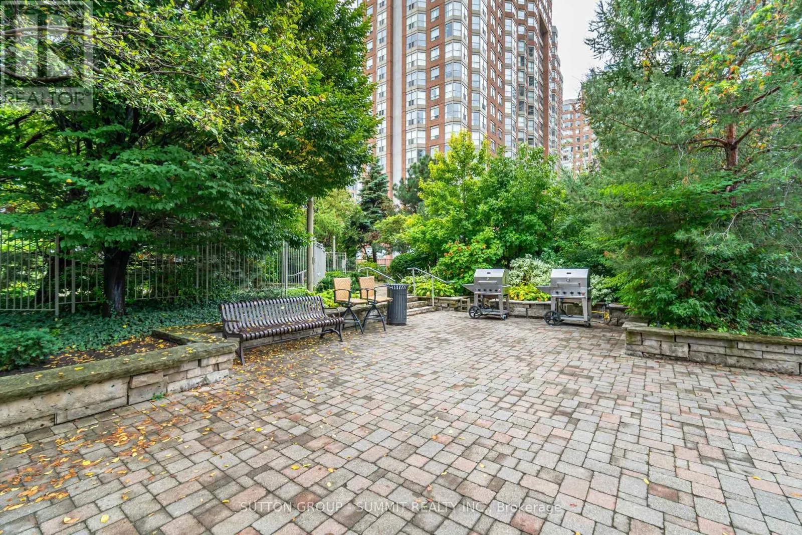 409 - 3880 DUKE OF YORK BOULEVARD