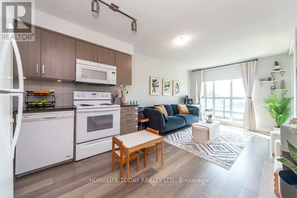313 - 80 ESTHER LORRIE DRIVE