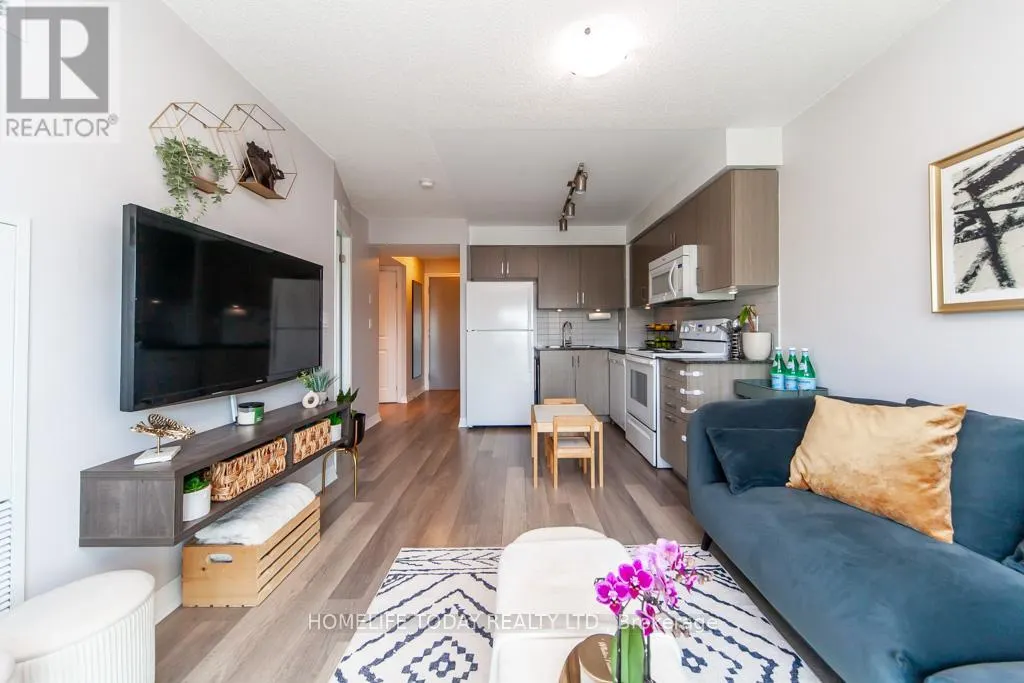313 - 80 ESTHER LORRIE DRIVE